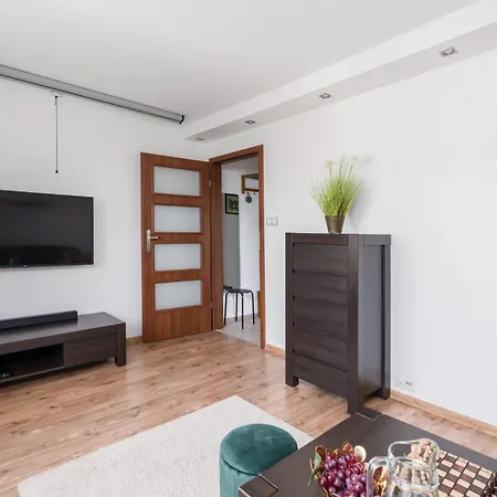Apartment Dabrowskiego By Renters